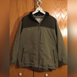 Columbia Jacket (Size Large) - Great Condition